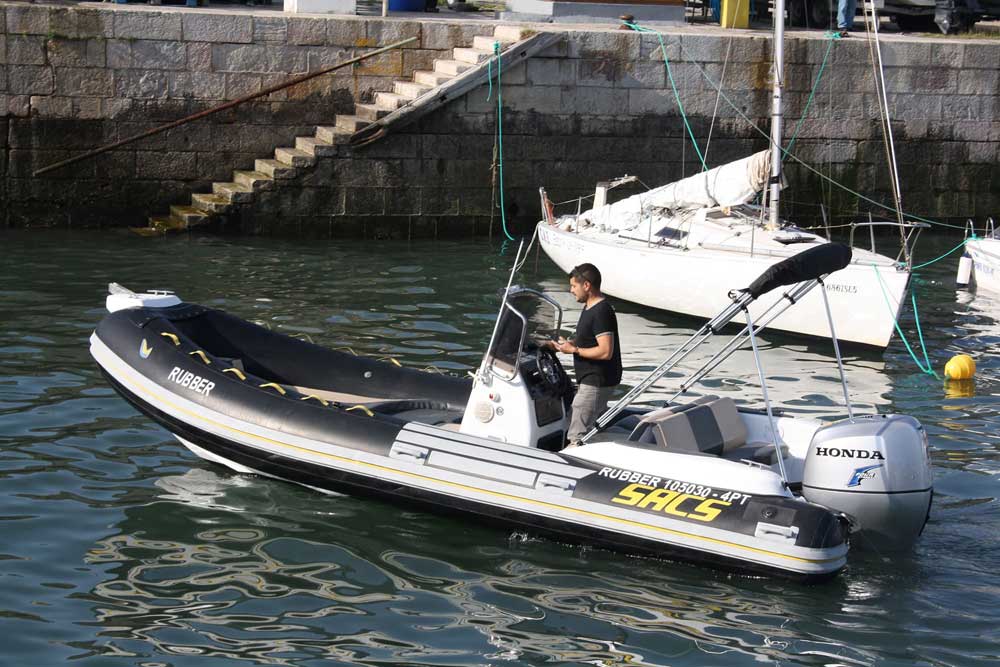 SACS semi-rigid Boat Reach your favorite spots