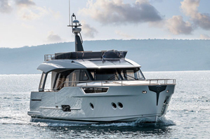 Greenline luxury yacht